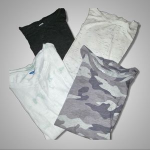 Bundle of 4 Old Navy T-shirts